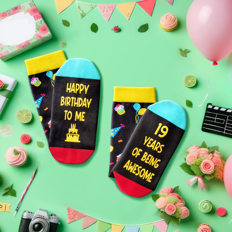 19th Birthday Gift Ideas Socks - 19th Birthday Gifts Socks for 19 Year Old Female Mlae, Gift Ideas for Teen Boys Girls